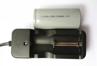 中国 単一チャネルLifepo4のバランスの充電器、米国のプラグのリチウム隣酸塩充電器 サプライヤー
