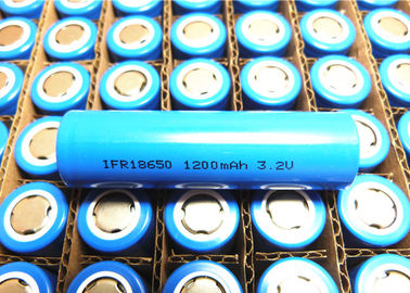 中国 レーザーのポインター18650 LiFePO4電池のパック3.2v 1200mahの完全な高容量 サプライヤー